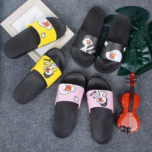 2020 New Summer cute slippers cartoon ducks slippers indoor flat shoes Unsex couples bathroom slippers Size 36-45 TUOX169
