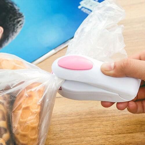 Portable Mini Sealing Machine Kitchen Storage and Organization Household Sealing Food Clip Heat Sealer for Kitchen Convenience