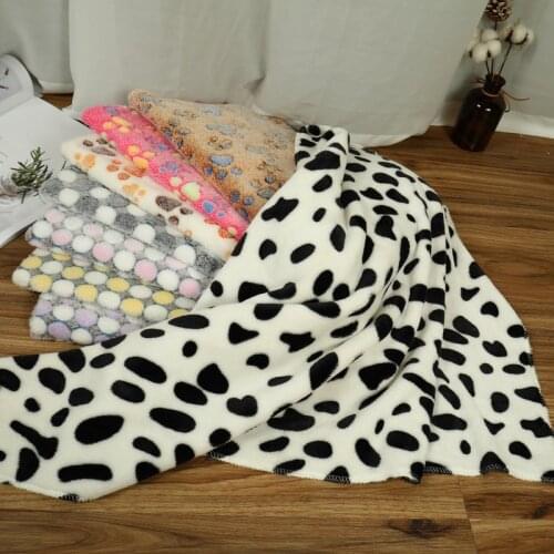 100x80cm Cute Warm Pet Bed Mat Large Cover Towl Paw Print Cat Dog Coral Fleece Soft Blanket Puppy Winter Pet Supplies