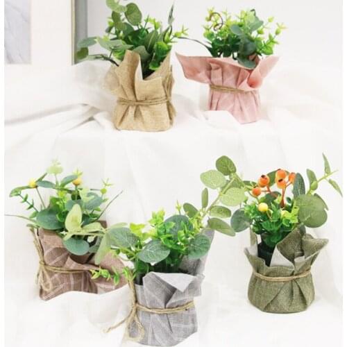 The Living Room Wedding Party Simulates Plant Potted False Flower Adornment Furnishings To Shoot Prop