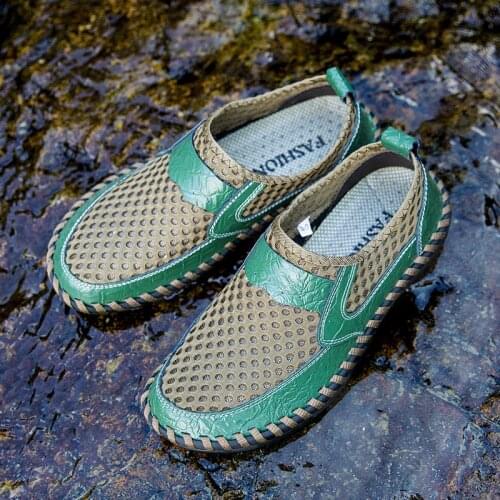 Mens shoes summer new mens joker casual shoes trend breathable mesh shoes simple lightweight outdoor sports shoes