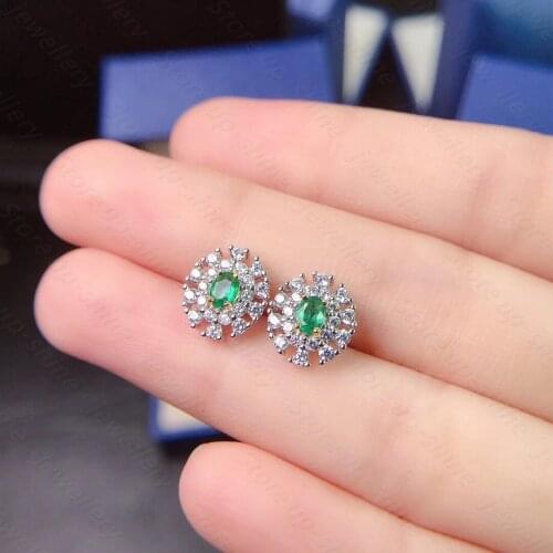 Natural emerald earrings 925 silver womens earrings high-end design luxurious atmosphere