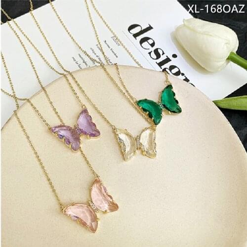 Small Animal Butterfly Clavicle Chain Necklaces for Women Transparent Colorful Crystal Butterfly Pendant Choker Femme Collares