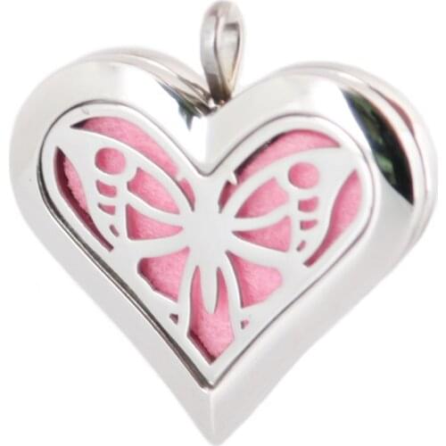Amya 36mm Heart Big Butterfly Aromatherapy Essential Oils Stainless Steel Perfume Diffuser Locket Necklace with chain Pads