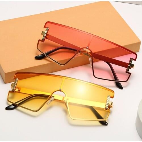 Oversized Sunglasses Women Big Frame Colorful Sun Glasses UV400 Unisex Fashion Vintage Retro Glasses Eyewear Shades For Women