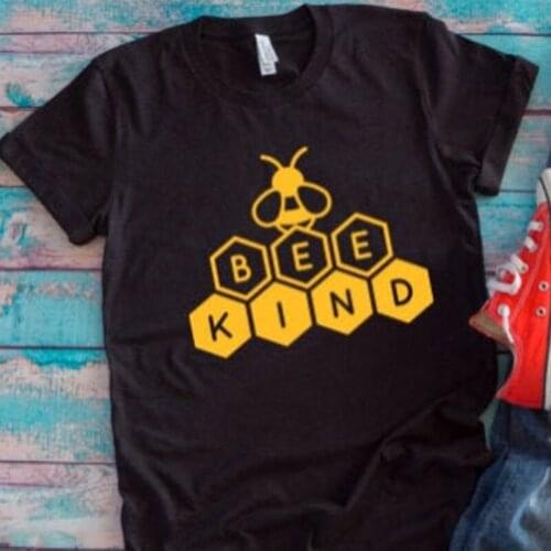 Bee Kind Honeycomb Graphic Tees Women Streetwear Fashion Aesthetic Cotton T-shirt Kawaii Funny Shirts Girl Tumblr Tops Drop Ship