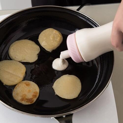 Hand-cranked Batter Dispenser Bottle Cream Mixing Shaker Ball Kitchen Baking DIY Pot Muffin Mixing Bottle With Scale Tools