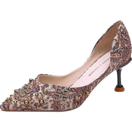 Net Red Womens Shoes 2019 New French Girl Stiletto Heels Women Fashion Pointed Rivets Rhinestone Square Buckle Single Shoes