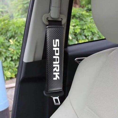 2Pcs Auto Carbon Fiber Seat Belt Cover Case For Chevrolet Warm Plush Shoulder Cushion Protector Safety Belts Shoulder Protection