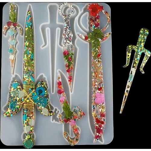 DIY Crystal Epoxy Sword Defense Keychain Mold Silicone Self-defense Weapon Ornament Model Epoxy Crystal Jewelry