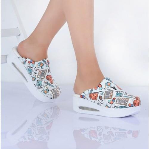 2021 Women New Orthopedic Shoes Slippers Fashion Comfortable Patterned Sandals Nurse Doctor Casual Quality Soft Anti-Slip Clogs