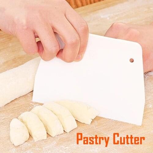 1/2 PCS Dough Cutter Trapezoid Spatula Dough Scraper Kitchen Butter Knife Baking Pastry Tools Cake Topper Baking Accessories