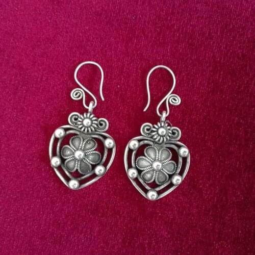 Miao peoples handmade jewelry retro Miao Silver Earrings traditional filigree peach heart flower earrings national style