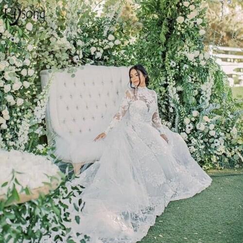 Saudi Arabic Royal Lace A-line Wedding Dresses Full Sleeves High Collar Vintage Bridal Gowns Open Back Wedding Dress