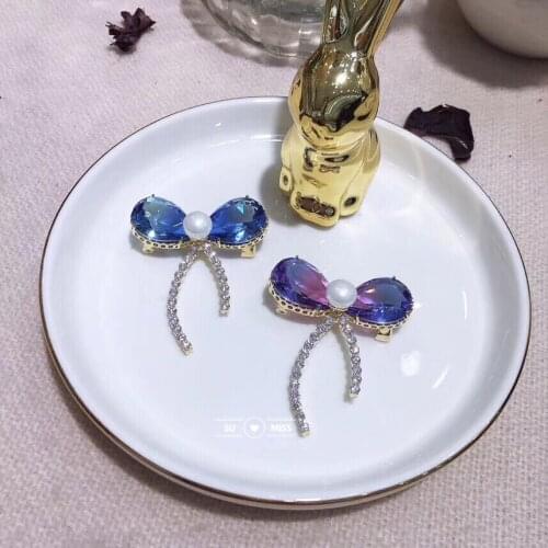 Free Shipping New Bow Brooches for Women Crystal and Pearl Brooch Pin Vintage Brooches Fashion Jewelry Elegant Accessories