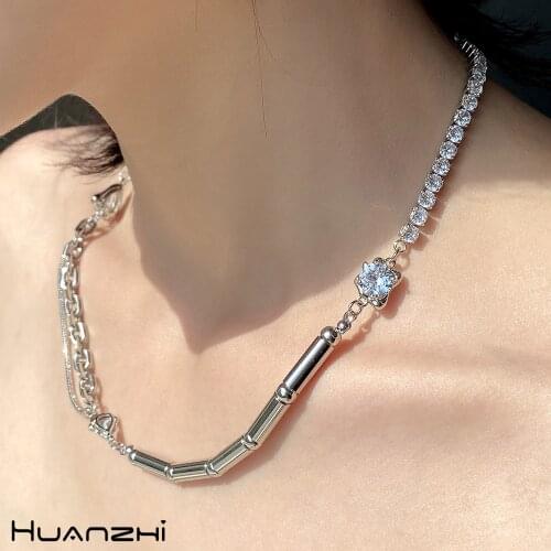 HUANZHI 2021 New Natural Freshwater Pearl Necklace Silver Color Metal Chain Zircon Crystal Choker for Women Girls Party Jewelry