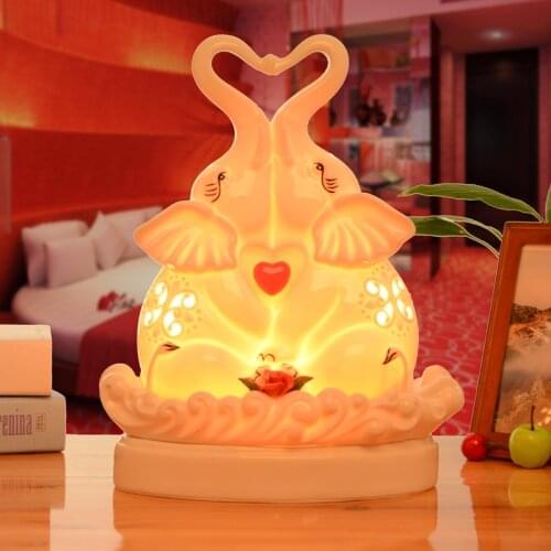 Dehua ceramic like concentric Nightlight wedding gifts wedding gift high-end fashion creative practical