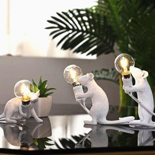 Postmodern Resin Animal Rat Mouse Table Lamp Small Mini Mouse Cute LED Night Lights Home Decor Desk Lights Seletti Bedside Lamp