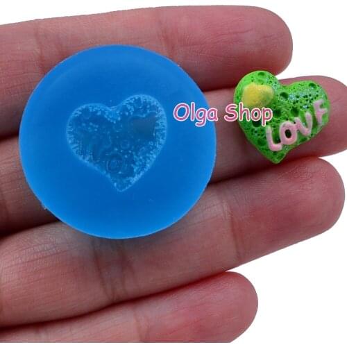 PYL627 13.7mm x 16.3mm Heart Silicone Mold Fondant Cake Decoration Candy Resin Clay Earrings Necklace Craft Soap Candle
