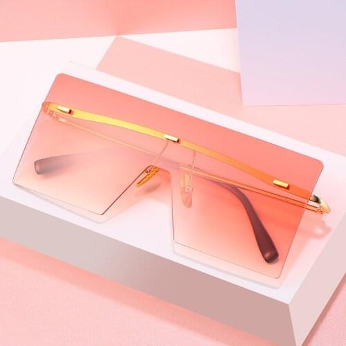 Fashion Square Sunglasses Women Designer Luxury Man/Women Eyewear Chic Big Frame Glasses For Women Oculos UV400 Vintage Glasses