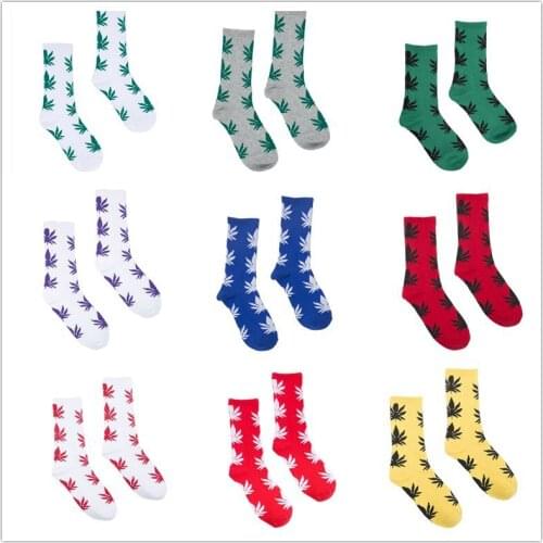 2018 new multi-color hemp leaf maple couple sports socks, fashion sports street skateboard hip hop couple socks