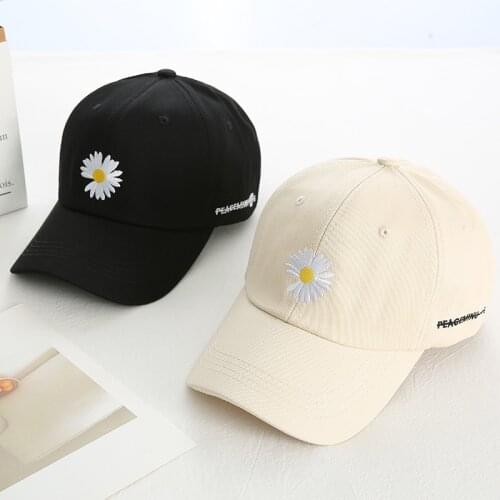 2021 Tide Little Daisy Baseball Cap Unisex Hats For Women Korean Wild Letter Embroidered Duckcap Icon Hat Winter Hats