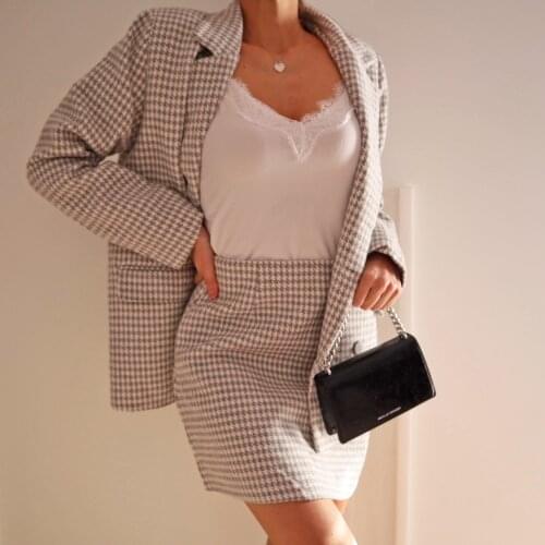 Holiwind 2021 Stylish Chic Houndstooth Gray Plaid Oversized Suit Women Double Breasted Pockets Long Texture Blazers With Buttons