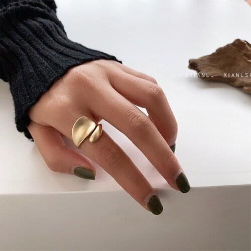 Exaggerated European Retro Rings Matte Texture Gold Color Design Sense Opening Adjustable Index Finger Rings For Female Women