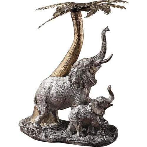 Home Decor Crafts A Pair Of Elephants And Giraffes Playing Under The Palm Tree Sculpture Desktop Ornament Figurine Resin Statue