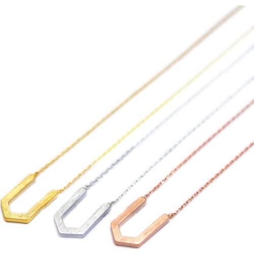 Fashion "V" Pattern Pendant Geometric Necklaces Zinc alloy Material
