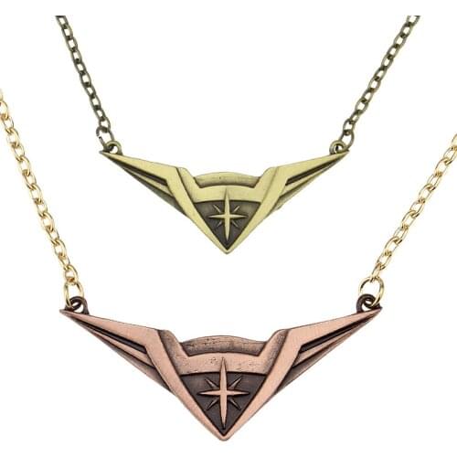 1PCS Wonder W Necklace Movie Justice L Wonder Girl Pendant Fashion Necklaces Women Charm Gifts Cosplay Accessories