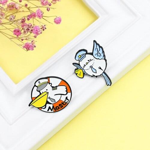 Cartoon Fun Animal Birds White Pigeon Sheriff Enamel Brooch Pins Round Alloy Badge Sweet Accessories Woman Jewelry Gift