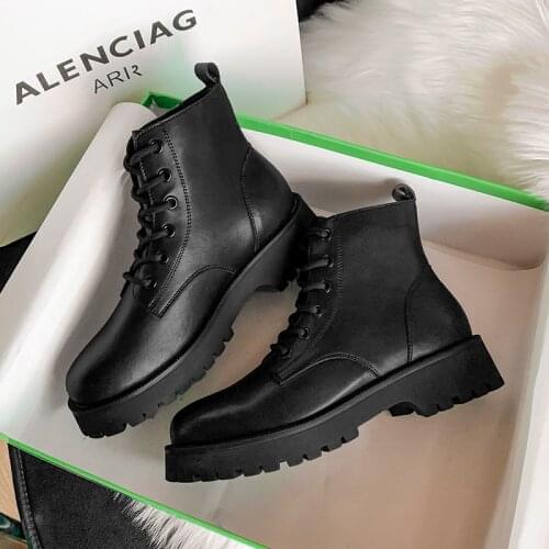 Classic Chelsea Boots Chunky Boots Women Winter Shoes Genuel Leather Ankle Boots Black Female Autumn Fashion Platform Booties BV