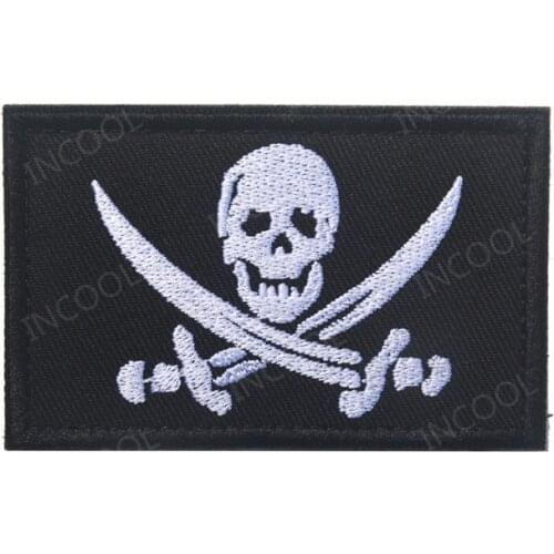 Pirate Skull Embroidery Patch US Army Military Patches Tactical Appliques Emblem Combat Embroidered Badges Drop Shipping