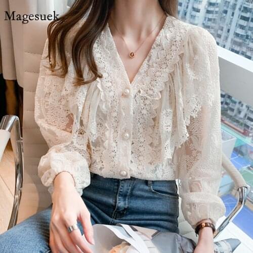 New Lace Ruffled Patchwork Blouse Women Spring V-neck Sweet Buttons Solid Ladies Top Long Sleeve Lace Flower Hollow Shirt 13430