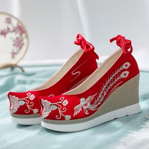 XinHuaEase Hanfu Red Brides Ancient Chinese Traditional Wedding Shoes Oriental Womens Ankle Strap High Heels and Thick Soles