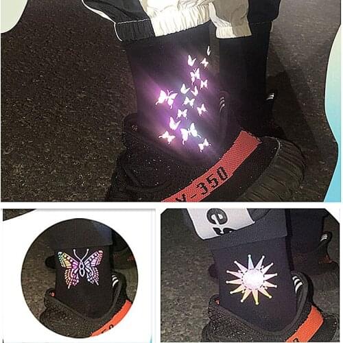 Japan Harajuku night reflection light socks funny cartoon socks fashion cute socks street style hip-hop skateboard socks