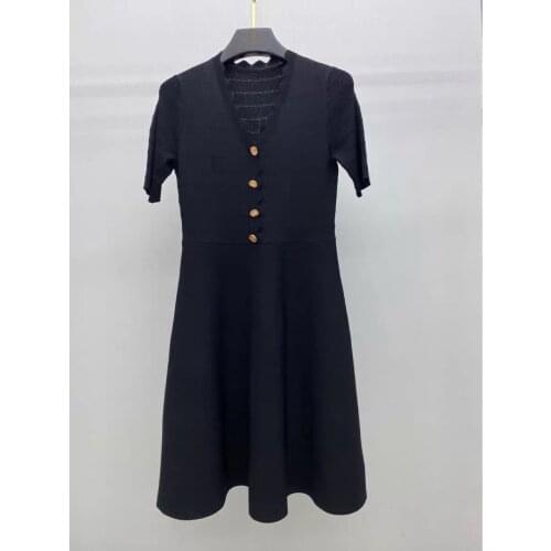 Womens knitted V-neck dress 204243