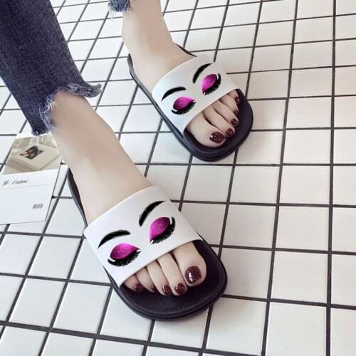 Slippers Women Summer Non-Slip Indoor Slippers fashion aesthetics Flat Ladies Shoes Bathroom Slippers Beach Flip Flops
