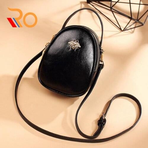 Fashion PU Leather Small Women Handbag Famous Brand Oil Wax Leather Women Bag Women Shoulder Bag Bee Pattern Women Messenger Bag