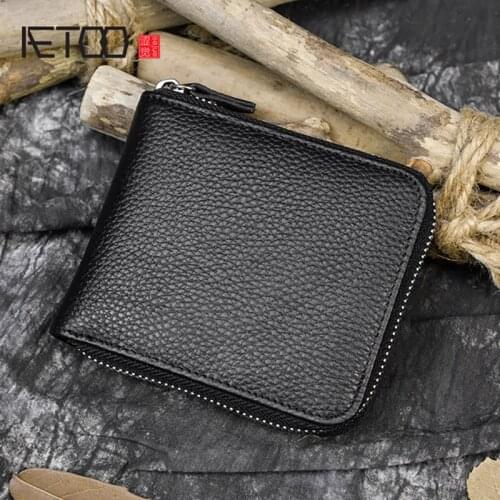 AETOO Mens leather short wallet, lychee pattern simple zipper wallet, coin purse