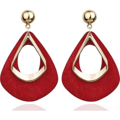 Hot Sale Vintage 2021 Womens Fashion Statement Earring Red Green Brown Black Color Long Wooden Brincos Wedding Party Gift