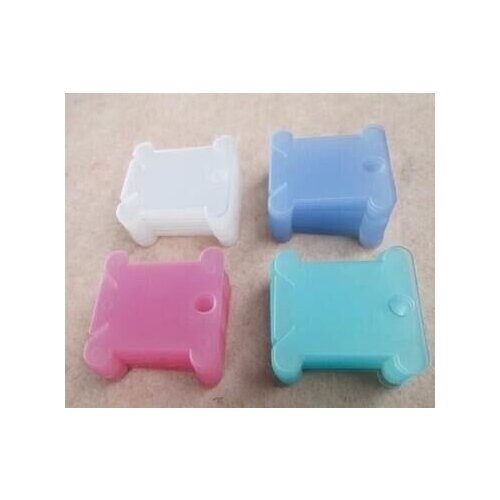 ZYX cross stitch Hot Selling 300 pcs Plastic Transparent Colorful Thread Cards/ Threading Board for Cross Stitch Embroidery