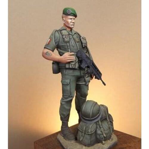 1/24 2eme REP Beyrouth 1982, Contains two headers, Resin Model Soldier figure GK, Military theme, Unassembled and unpainted kit