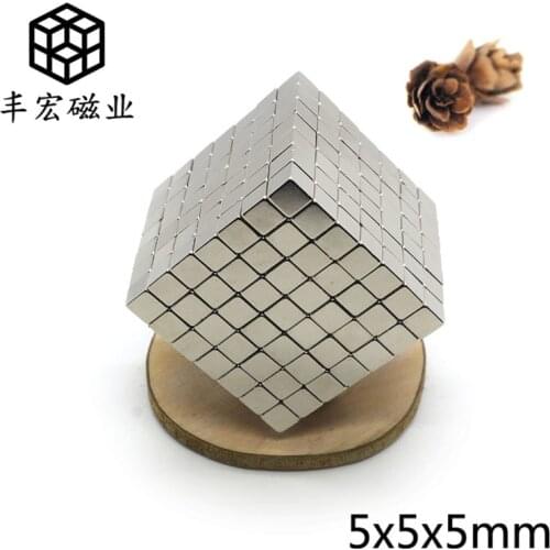 F5 * 5*5 cube magnet rust-proof barkball cube iron absorbing Stone strong magnet 5*5*5 square NdFeB