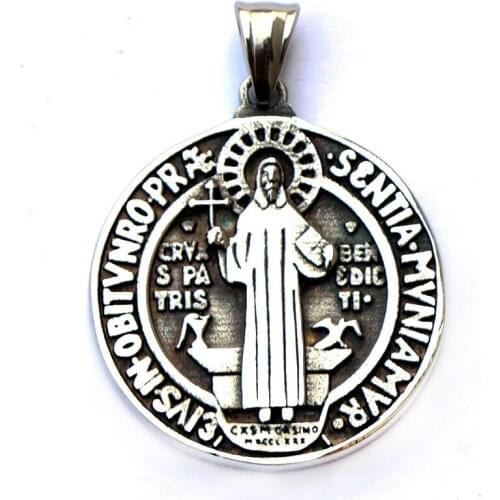 New Simple Round Cross Religious Necklace Religious Catholic Church Double-sided Titanium Steel Pendant Decor Souvenir Gift