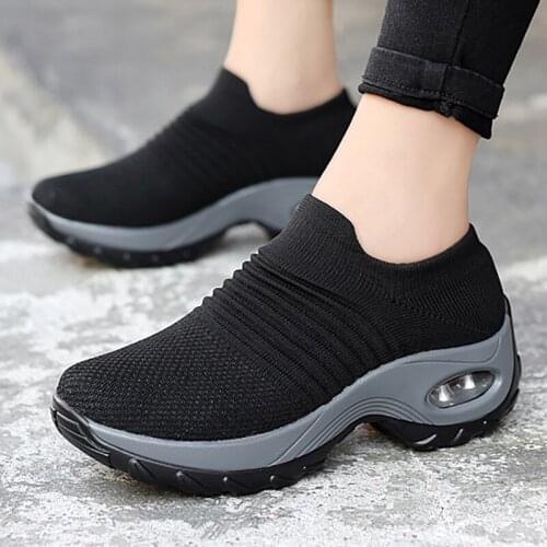 Fashion Women Sneakers Slip On Platform Running Shoes For Girls Indoor Outdoor Sports Shoes Summer Breath Walking Wedges Sapatos