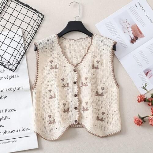 V-neck knitted vest womens 2021 spring and autumn new Korean casual all-match sleeveless vest western-style casual top