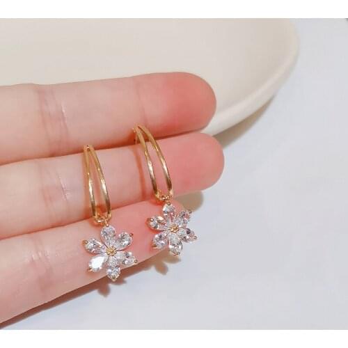 Trendy Korean Sweet Cubic Zirconia Crystal Flowers Earrings for Women Girls Fashion Elegant Oorbellen Bijoux Party Gifts 2020