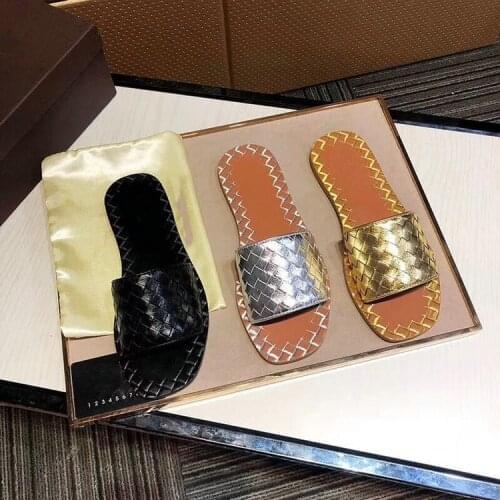 2020 Woven Women Slippers Shoes Summer Genuine Leather Luxury Flat Slippers Vintage Slip On Slides Women Sandals Extra 42 Size